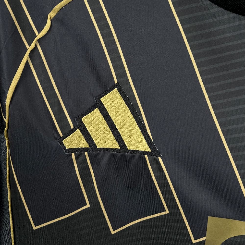 25-26 Bayern Munich x Addidas Black Special Edition