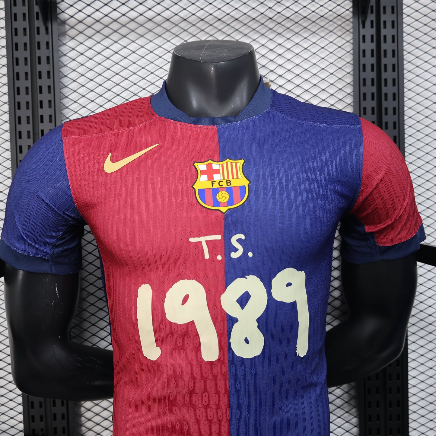 25-26 Barcelona x Travis Scott Home - Player Version