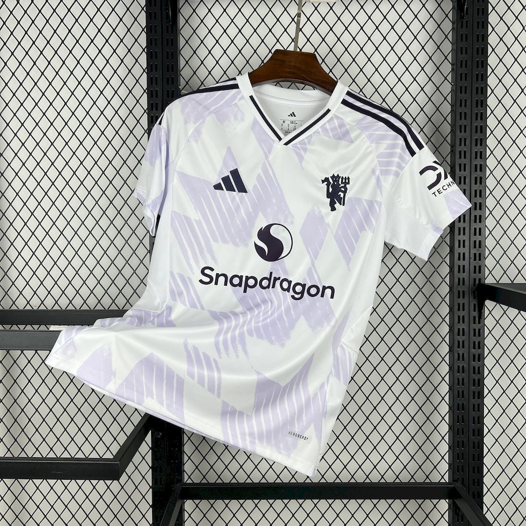 Manchester United 2025/26 Away Jersey