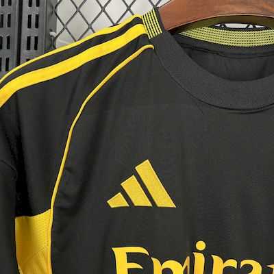 Real Madrid 2025/26 Black and yellow special edition Jersey