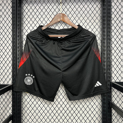 24-25 Shorts Germany
