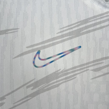 Barcelona 2025/26 White Special Edition Jersey