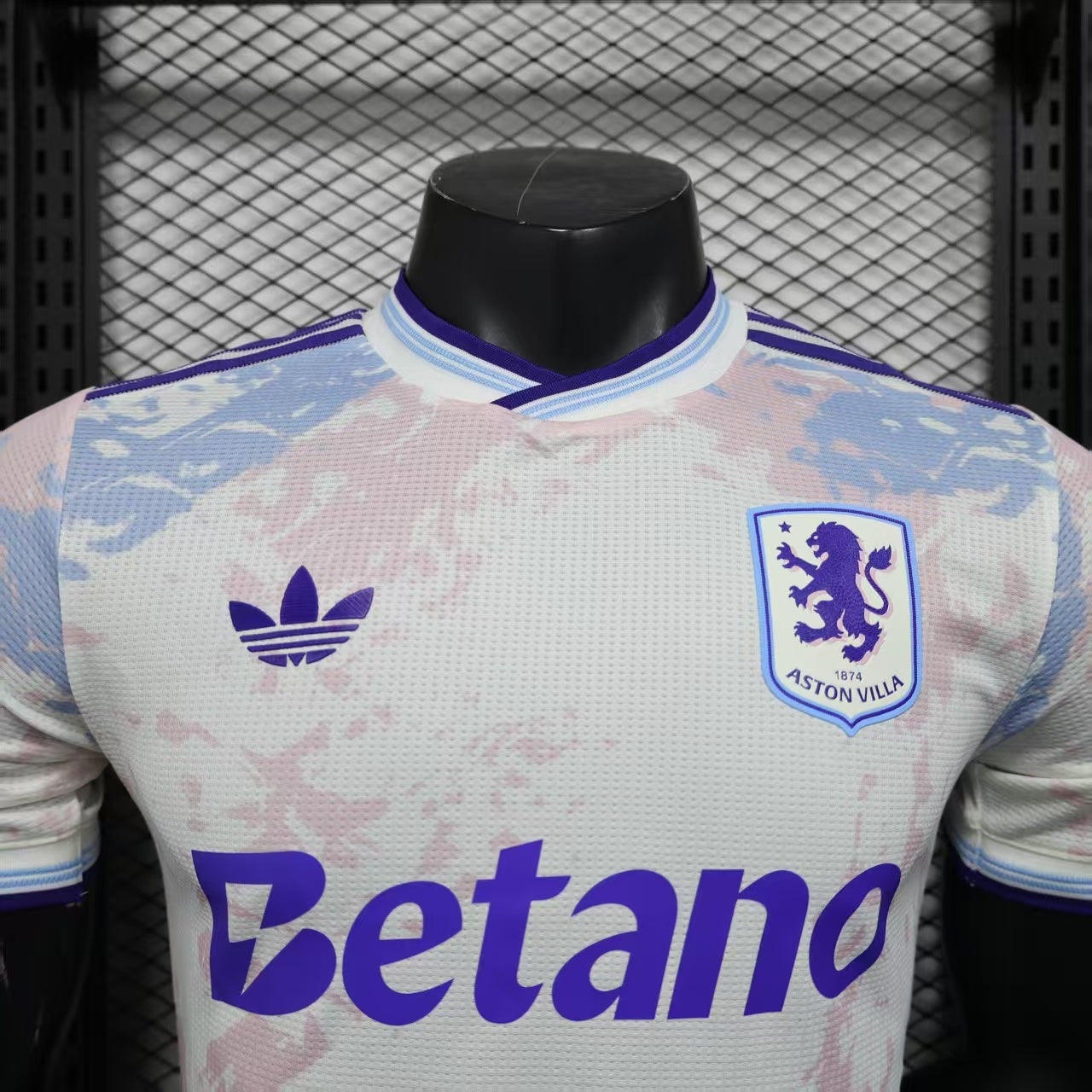 25/26 Aston Villa kit