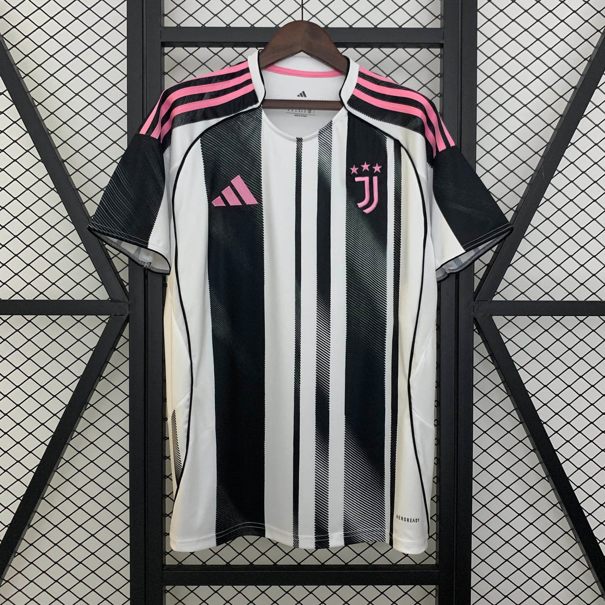 25/26 Juventus Home