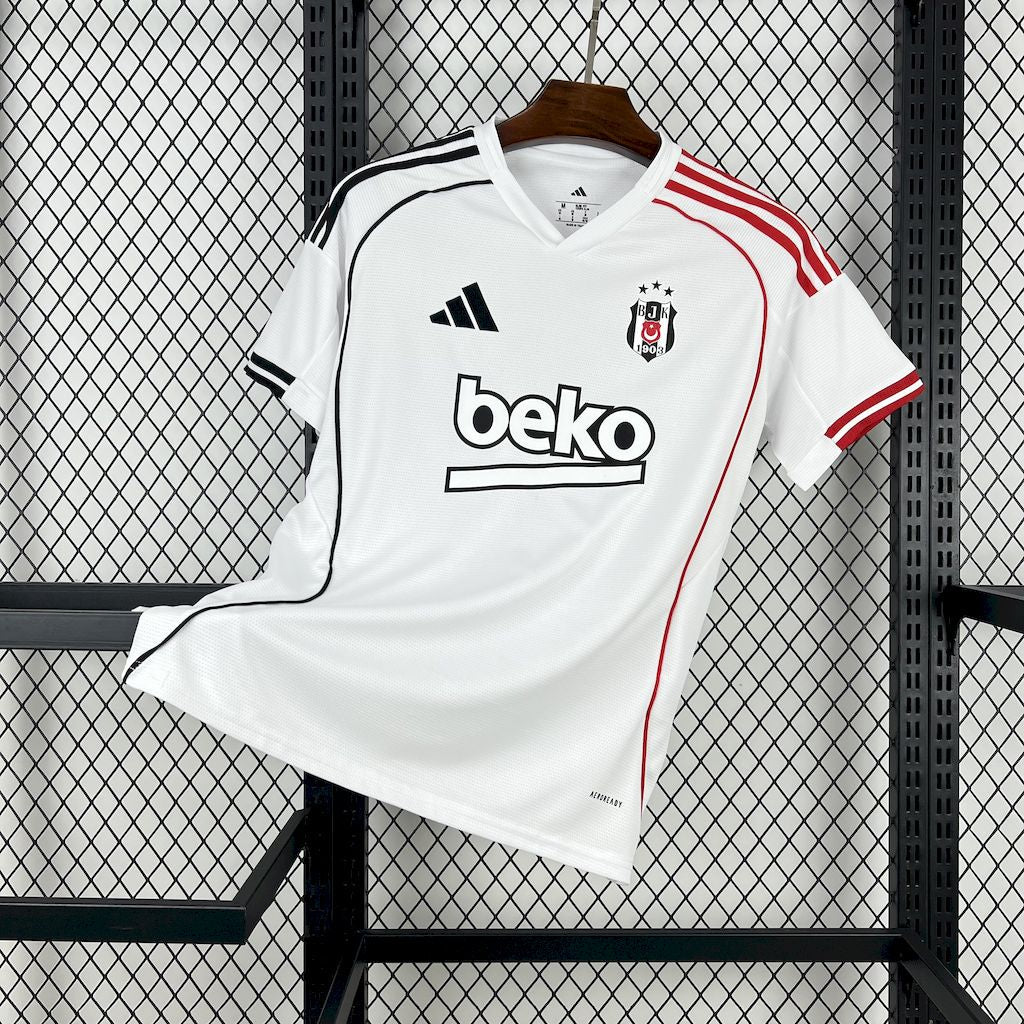 25-26 Beşiktaş JK Home